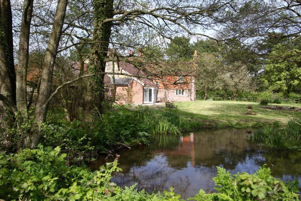 Hayloft Appartement Pulborough Buitenkant foto